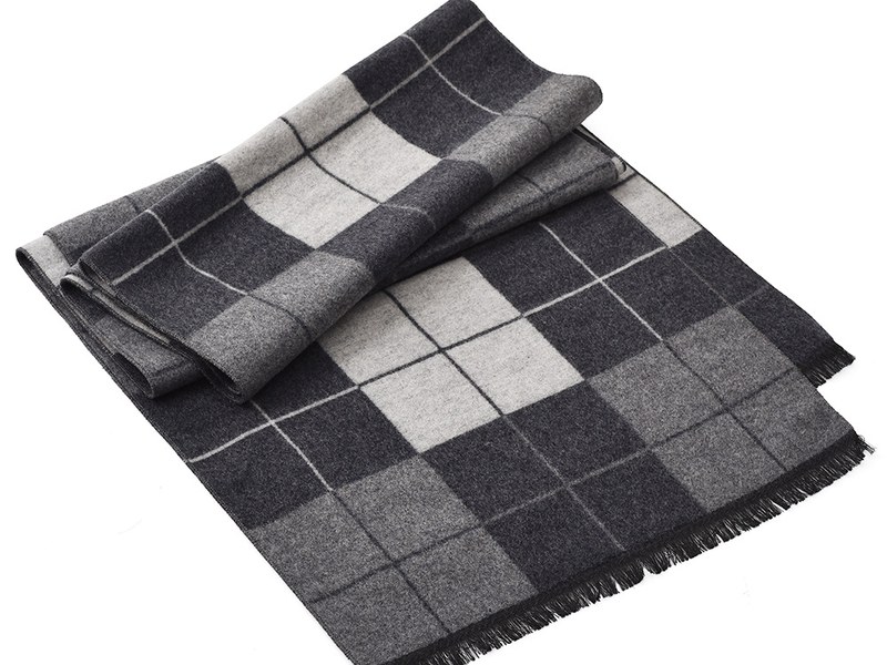 Plaid winter scarf