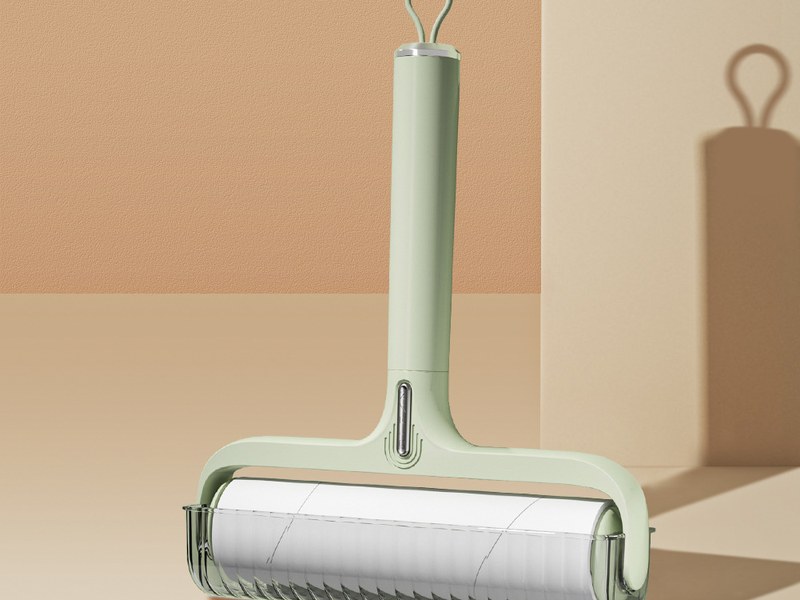 Lint roller