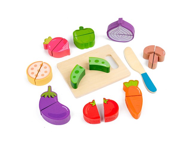 Play food and kitchen sets